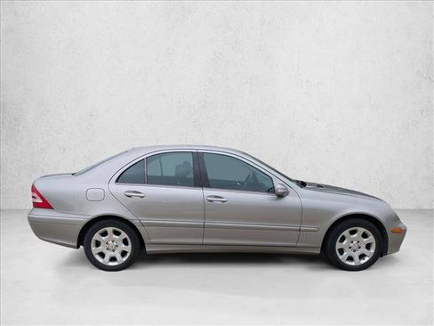 Used 2006 Mercedes-Benz C 280 Sedan image 4