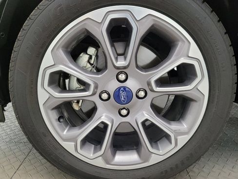 Used 2021 Ford EcoSport Titanium FWD image 31