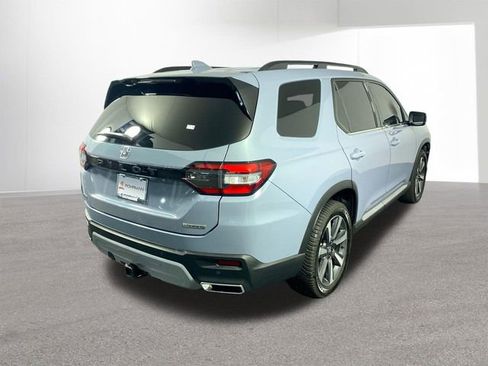 Used 2024 Honda Pilot Touring image 35