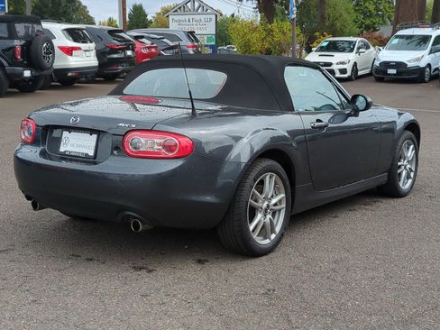 Used 2015 MAZDA MX-5 Miata Sport image 5