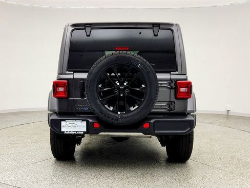 Used 2025 Jeep Wrangler Unlimited Sahara w/ Safety Group image 6