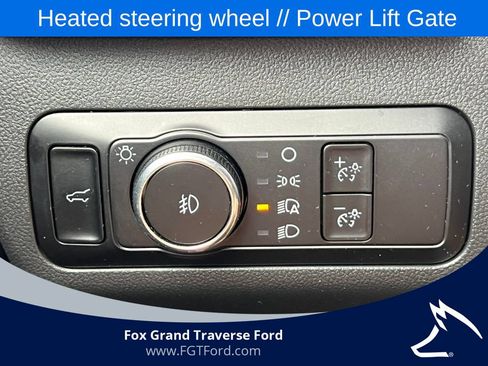 Certified 2025 Ford Escape ST-Line Select AWD/4WD image 16
