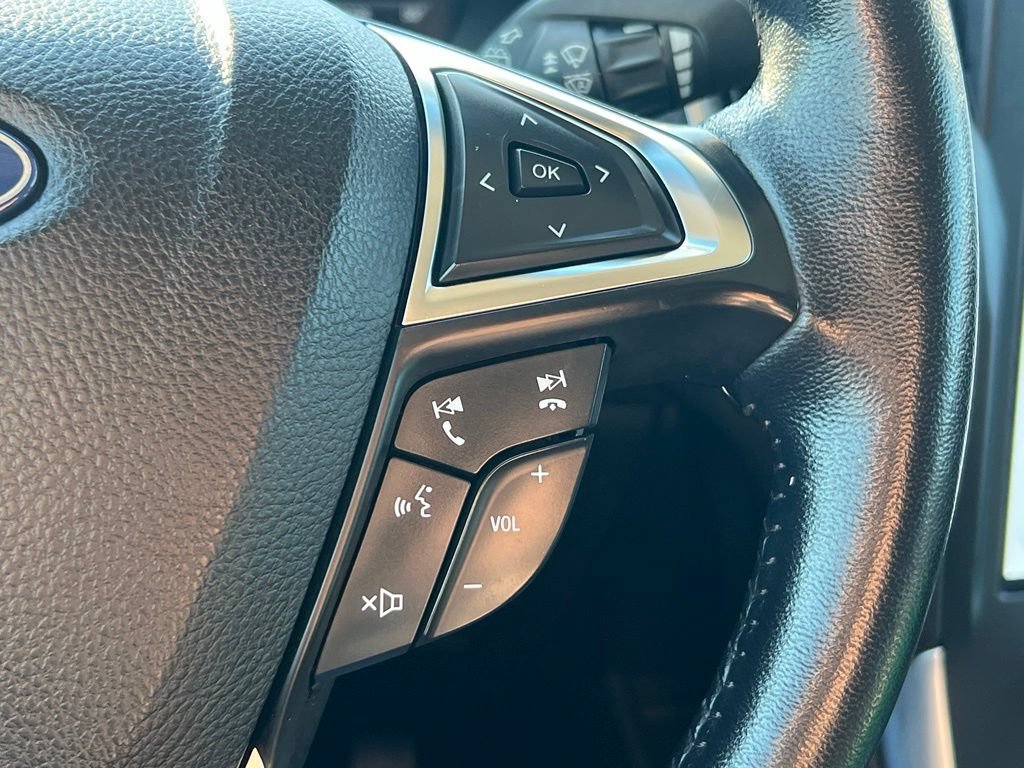 Used 2023 Ford Edge Titanium AWD/4WD image 36