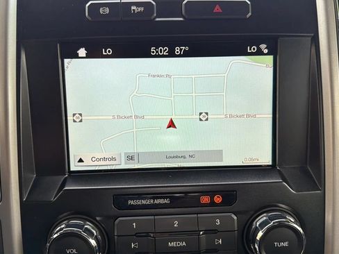 Used 2017 Ford F250 Lariat w/ Chrome Package AWD/4WD image 29