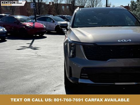 Used 2025 Kia Sorento SX Prestige image 14