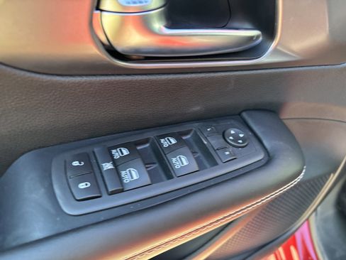 New 2026 Chrysler Voyager LX image 15