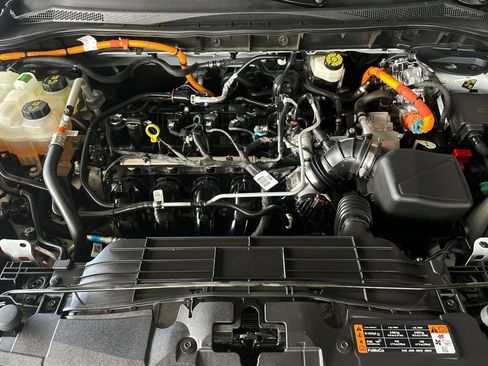 Certified 2023 Ford Escape ST-Line Elite AWD/4WD image 19