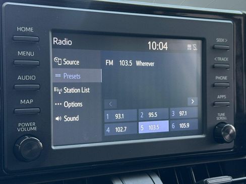 Used 2019 Toyota RAV4 XLE w/ Carpet Mat Package AWD/4WD image 19