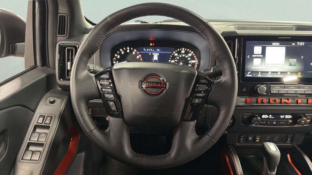 Used 2026 Nissan Frontier PRO-4X AWD/4WD image 38
