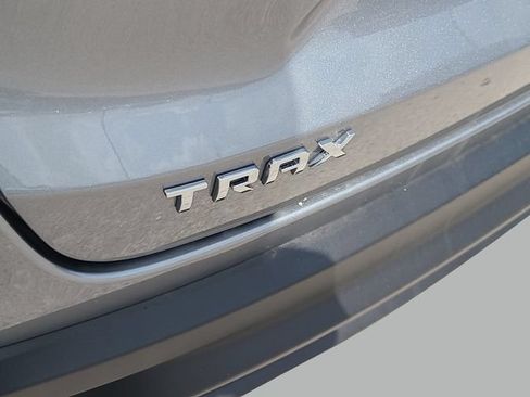 New 2026 Chevrolet Trax LS w/ LS Convenience Package FWD image 31