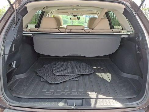 Used 2019 Subaru Outback 2.5i Limited AWD/4WD image 30