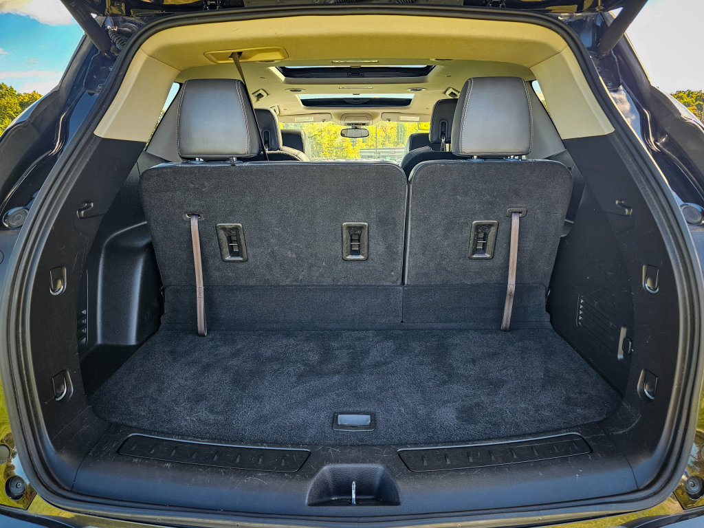 Used 2018 Buick Enclave Essence FWD image 35