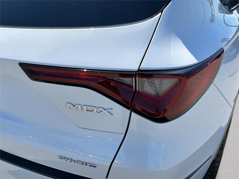 Used 2022 Acura MDX Type S AWD/4WD image 41
