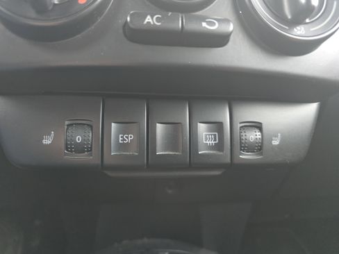 Used 2009 Volkswagen Beetle S image 20