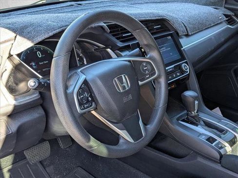 Used 2018 Honda Civic EX image 9