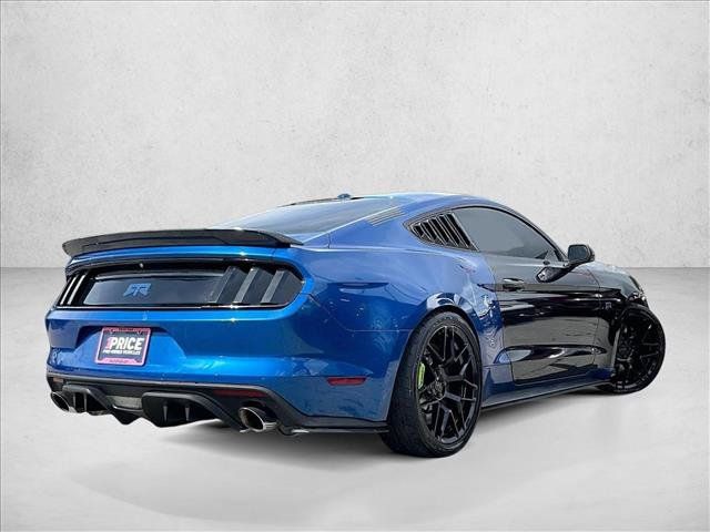 Used 2017 Ford Mustang GT Premium w/ Black Accent Package RWD image 2