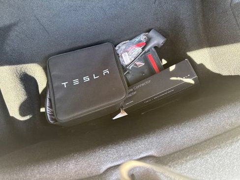 Used 2026 Tesla Model Y Performance AWD/4WD image 11