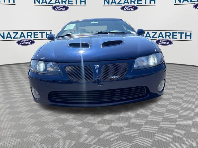 Used 2005 Pontiac GTO RWD image 2