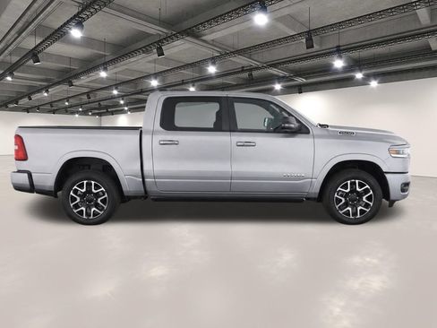 Used 2025 RAM 1500 Laramie w/ Laramie Southwest Edition AWD/4WD image 8