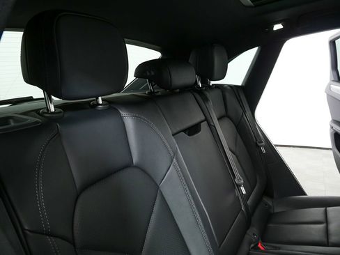 New 2026 Porsche Macan image 26