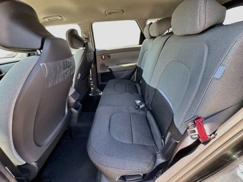 New 2027 Kia Seltos S FWD image 22