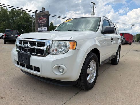 Used 2012 Ford Escape XLT AWD/4WD image 1