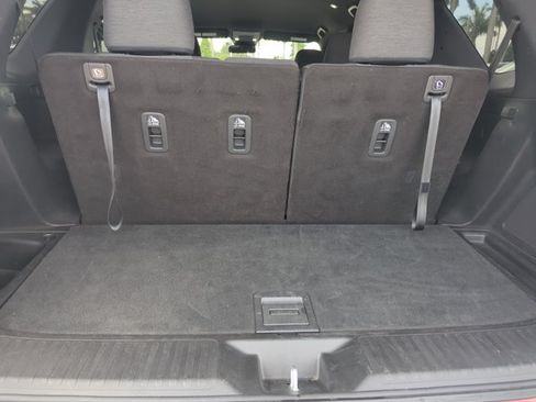 Used 2024 Honda Pilot Sport image 5