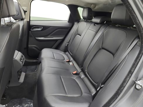 Used 2019 Jaguar F-PACE Premium AWD/4WD image 13