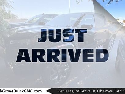 Used 2025 GMC Canyon Elevation w/ Convenience Package