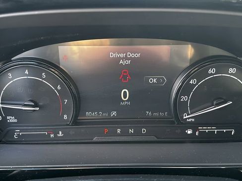 Certified 2022 Lincoln Corsair Standard w/ Equipment Group 101A image 20