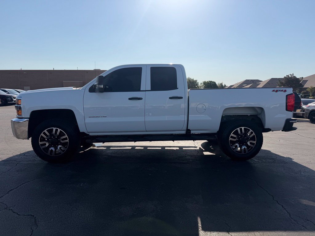 Used 2019 Chevrolet Silverado 2500 4x4 Double Cab image 19