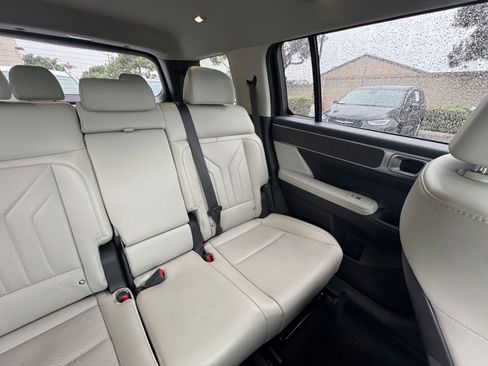 Used 2025 Hyundai Santa Fe SEL image 40