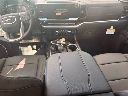 New 2026 GMC Sierra 1500 SLT w/ SLT Premium Package AWD/4WD image 13