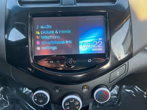 Used 2014 Chevrolet Spark LT image 31