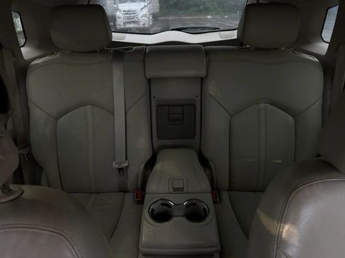 Used 2014 Cadillac SRX Luxury FWD image 24