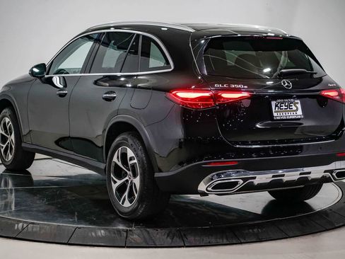 Certified 2025 Mercedes-Benz GLC 350e 4MATIC image 2