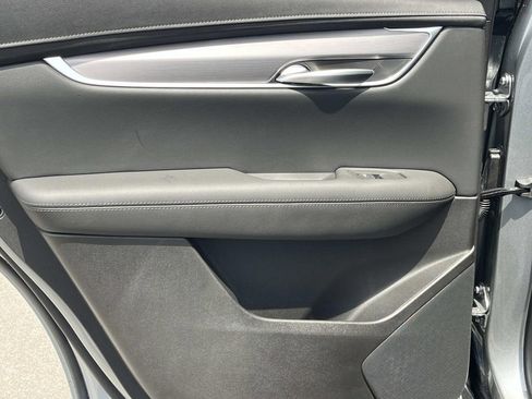 New 2026 Cadillac XT5 Luxury image 20