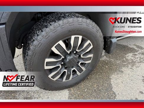 Used 2024 GMC Sierra 2500 Denali Ultimate AWD/4WD image 16