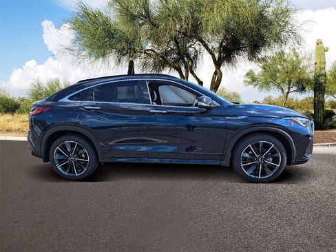 Certified 2025 INFINITI QX55 Essential image 7