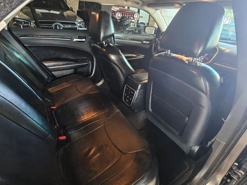 Used 2016 Chrysler 300 C image 16