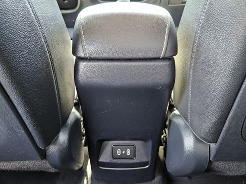 Used 2024 Kia Soul GT-Line FWD image 11