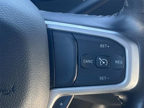 Used 2024 RAM 3500 Big Horn image 28