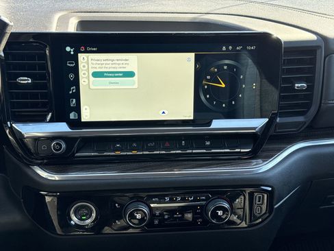 Used 2024 Chevrolet Silverado 1500 LT image 29