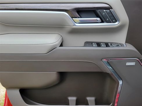 New 2025 Chevrolet Silverado 2500 LTZ w/ LTZ Convenience Package image 9