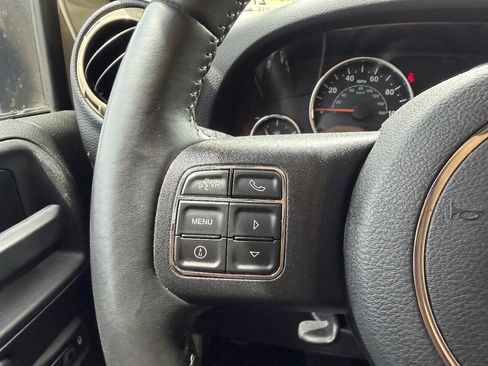 Used 2017 Jeep Wrangler Unlimited Sport w/ Quick Order Package 24S AWD/4WD image 32