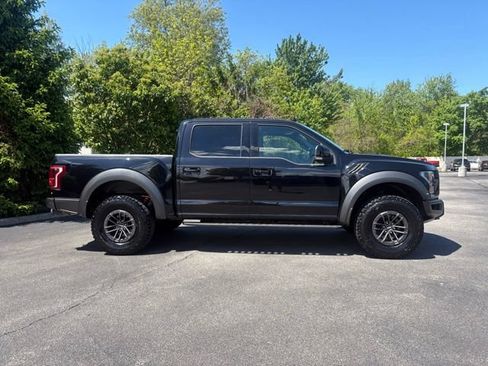 Used 2020 Ford F150 Raptor w/ Equipment Group 802A Luxury AWD/4WD image 9