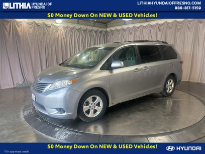 Used 2017 Toyota Sienna LE