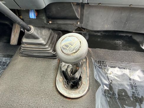 Used 1992 Dodge D/W Truck 250 AWD/4WD image 22