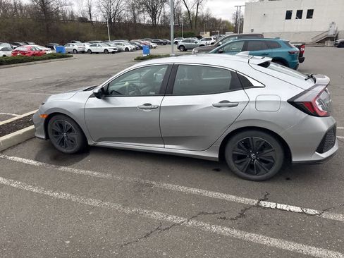Used 2018 Honda Civic EX image 24
