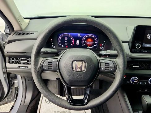 Used 2024 Honda Accord EX image 14